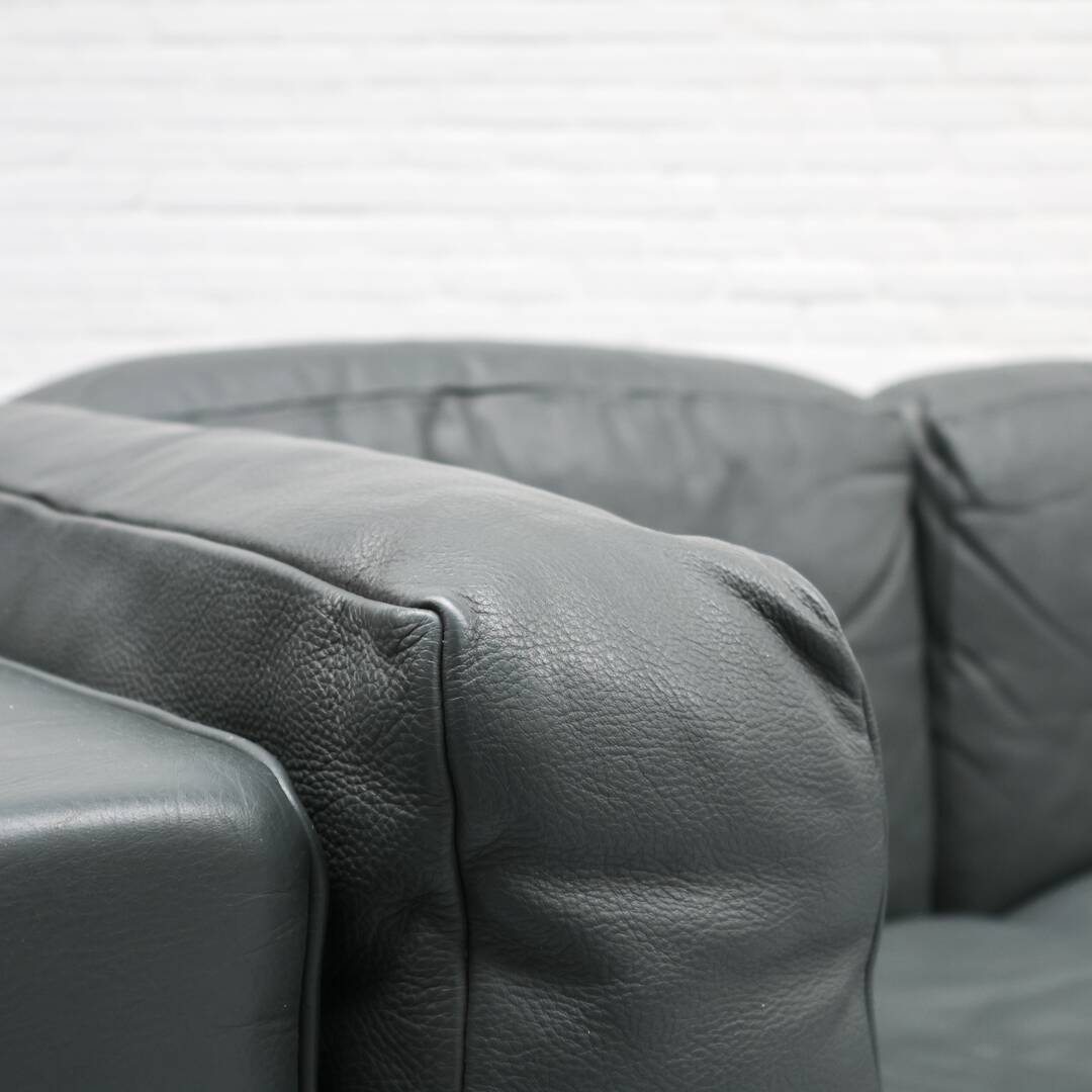 De Sede Two-seater Sofa by Paolo Piva