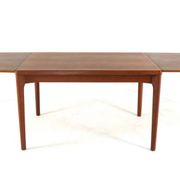 Table à manger rectangulaire extensible Henning Kjearnulf Vejle - design danois