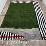 Handmade wool rug handwoven size 150 x 250 cm