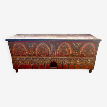 Old Berber wedding chest