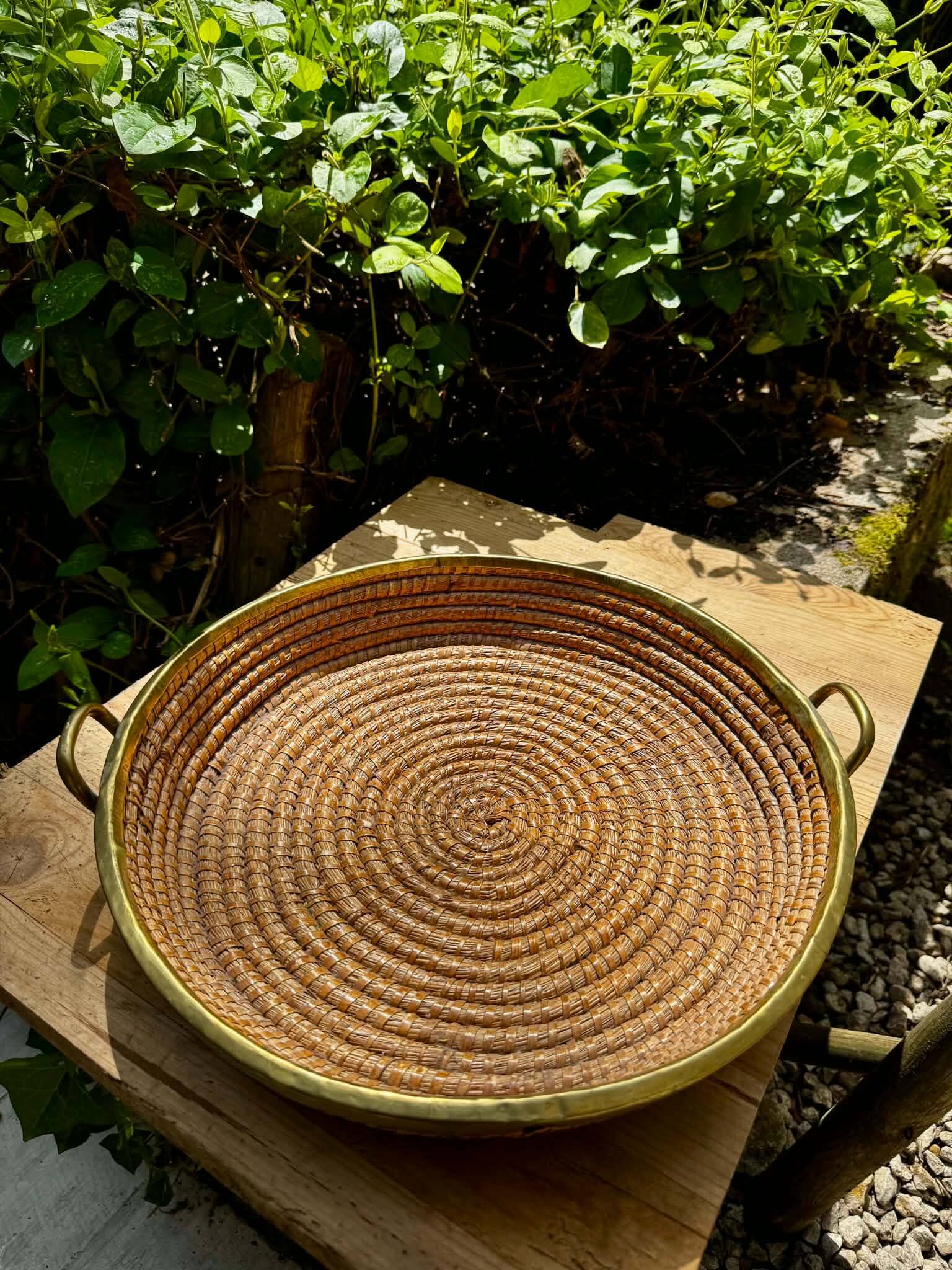 Wicker and brass table centrepiece in the style of Gabriella Crespi from the 1960s.