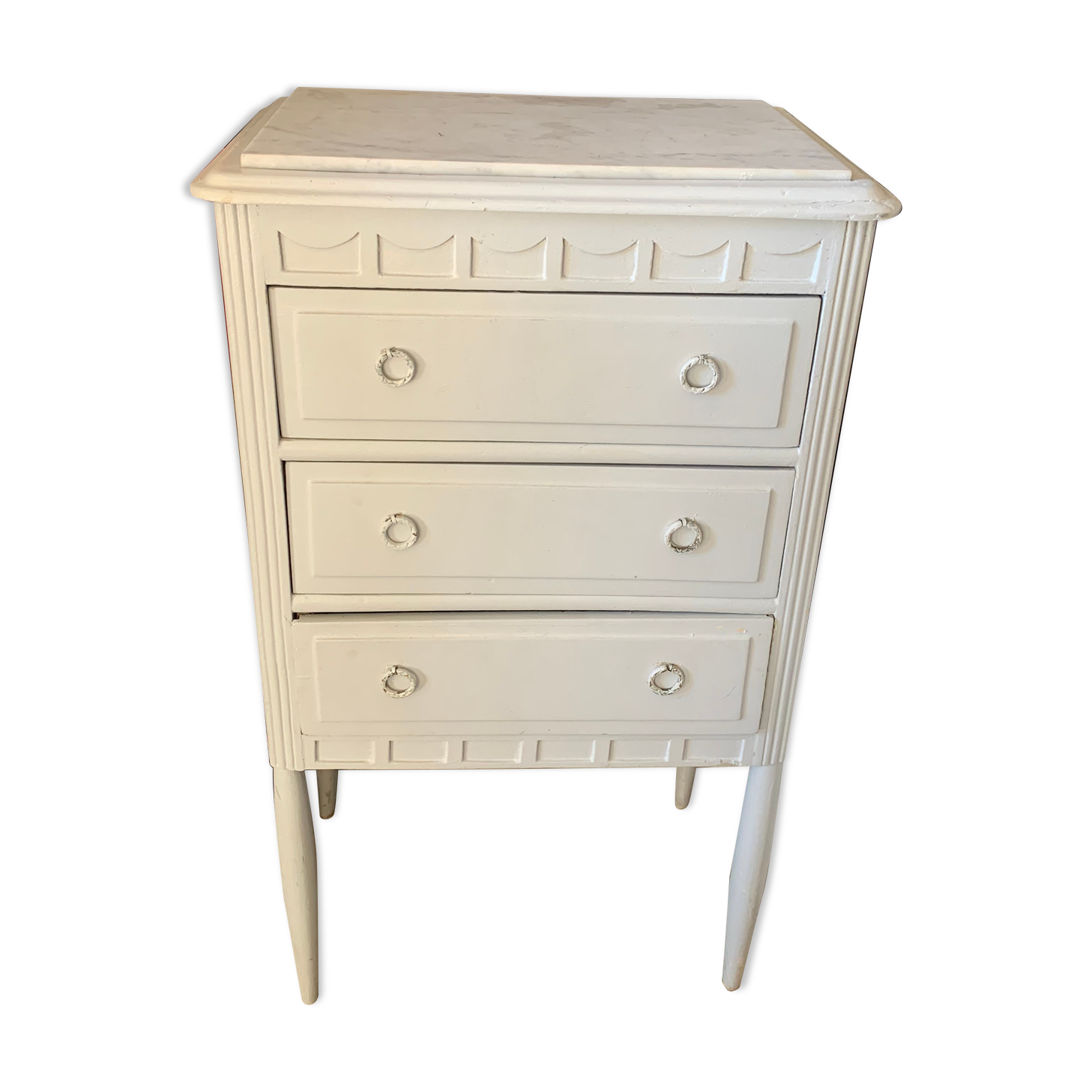Chest of drawers from the 30s