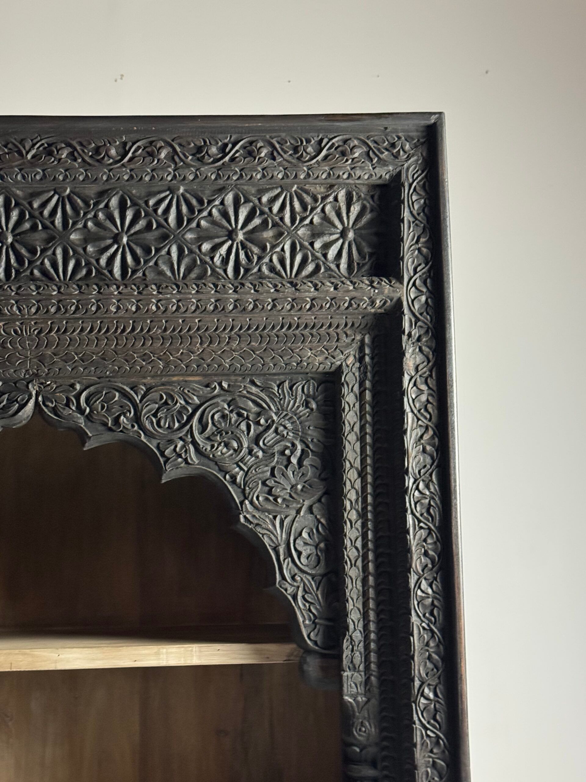 Large Asian bookcase 242cm