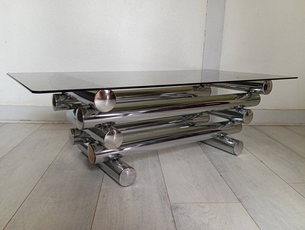 Table basse en métal chromé et verre fumé, années 70