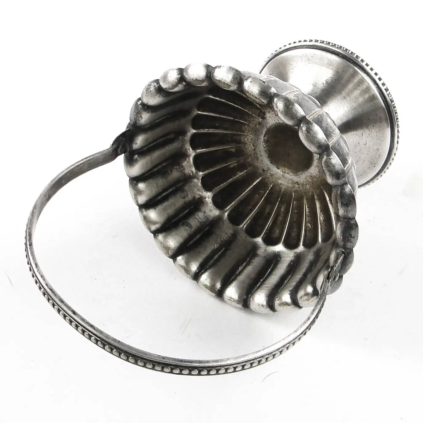 Art Nouveau sugar bowl, pewter or silver-plated metal, Sweden, early 20th century