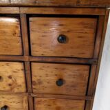 Armoire d'apothicaire vintage à 36 tiroirs des années 1930