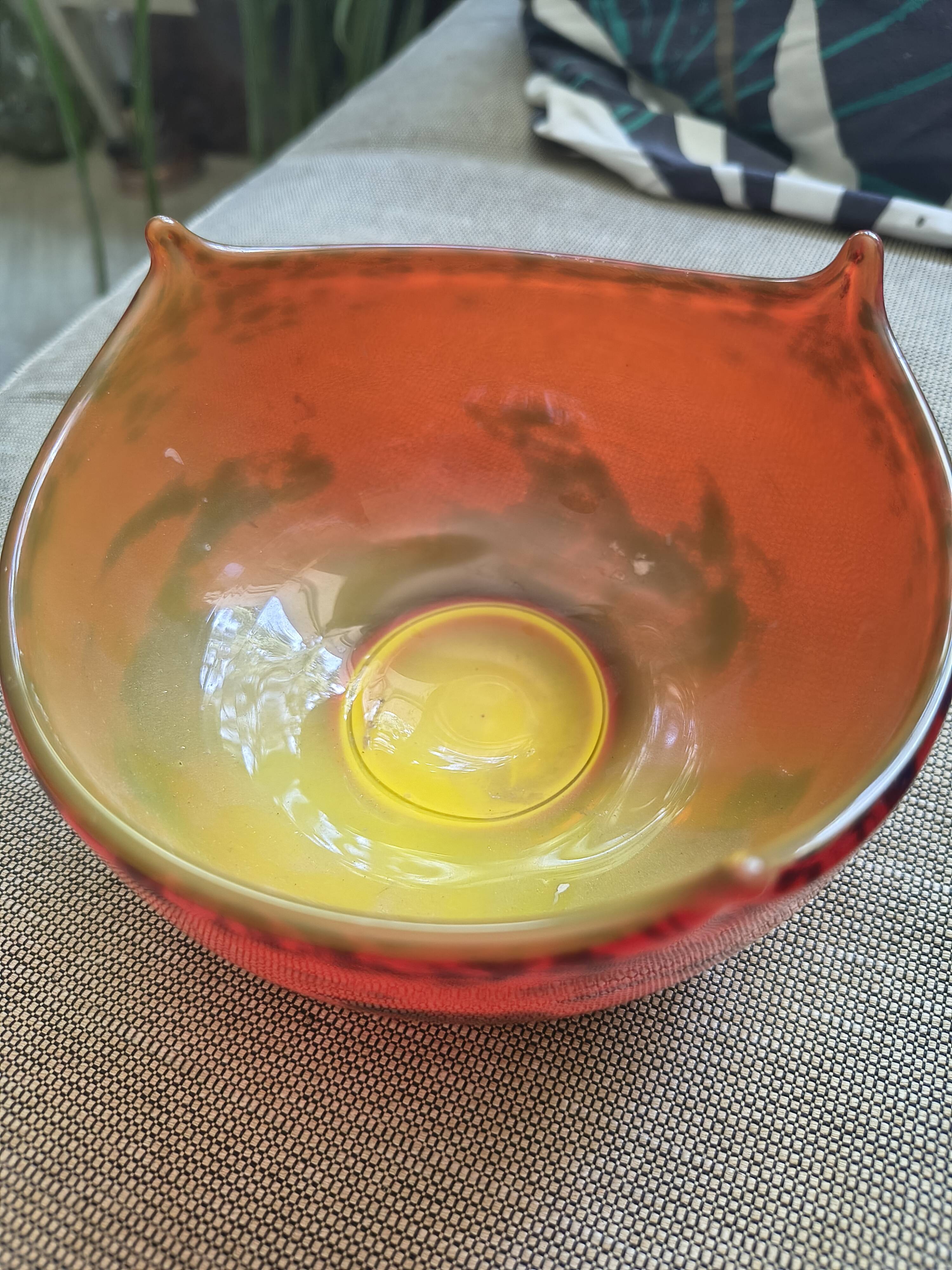 Coupe multicolore des Frères Muller Lunéville