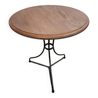 Bistro table