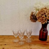 Set of 5 vintage chiseled glass wine glasses