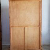 Display cabinet in alder