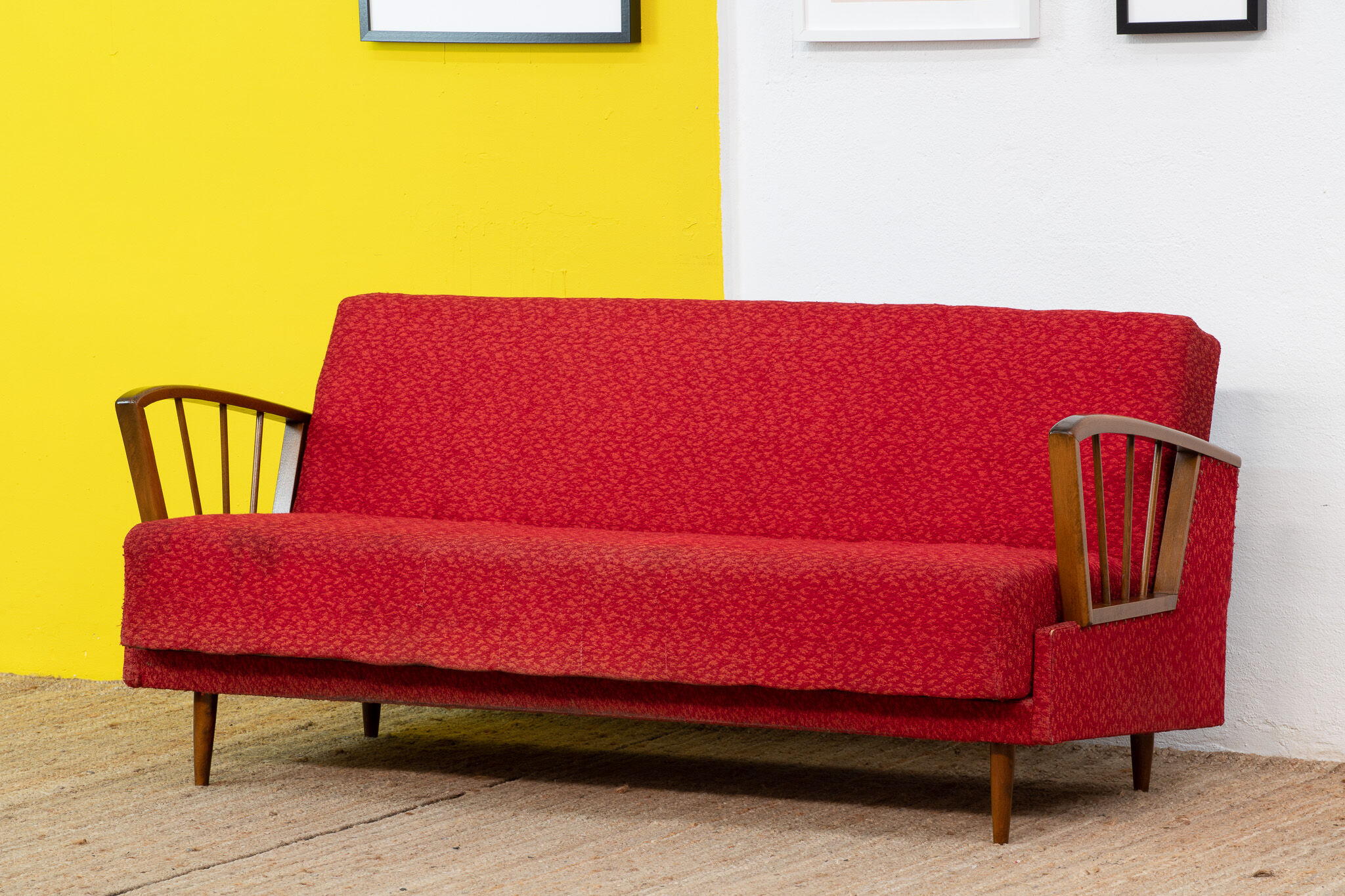 Scandinavian sofa 165 cm