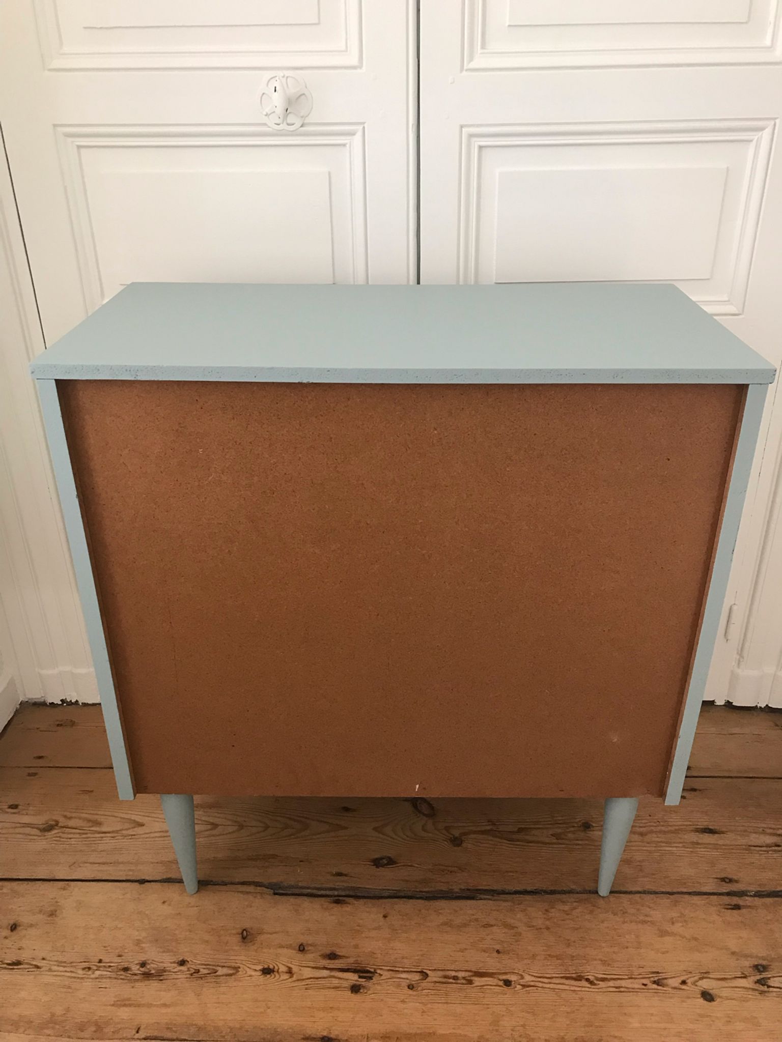Vintage chest of drawers 4 drawers Almond from Resources