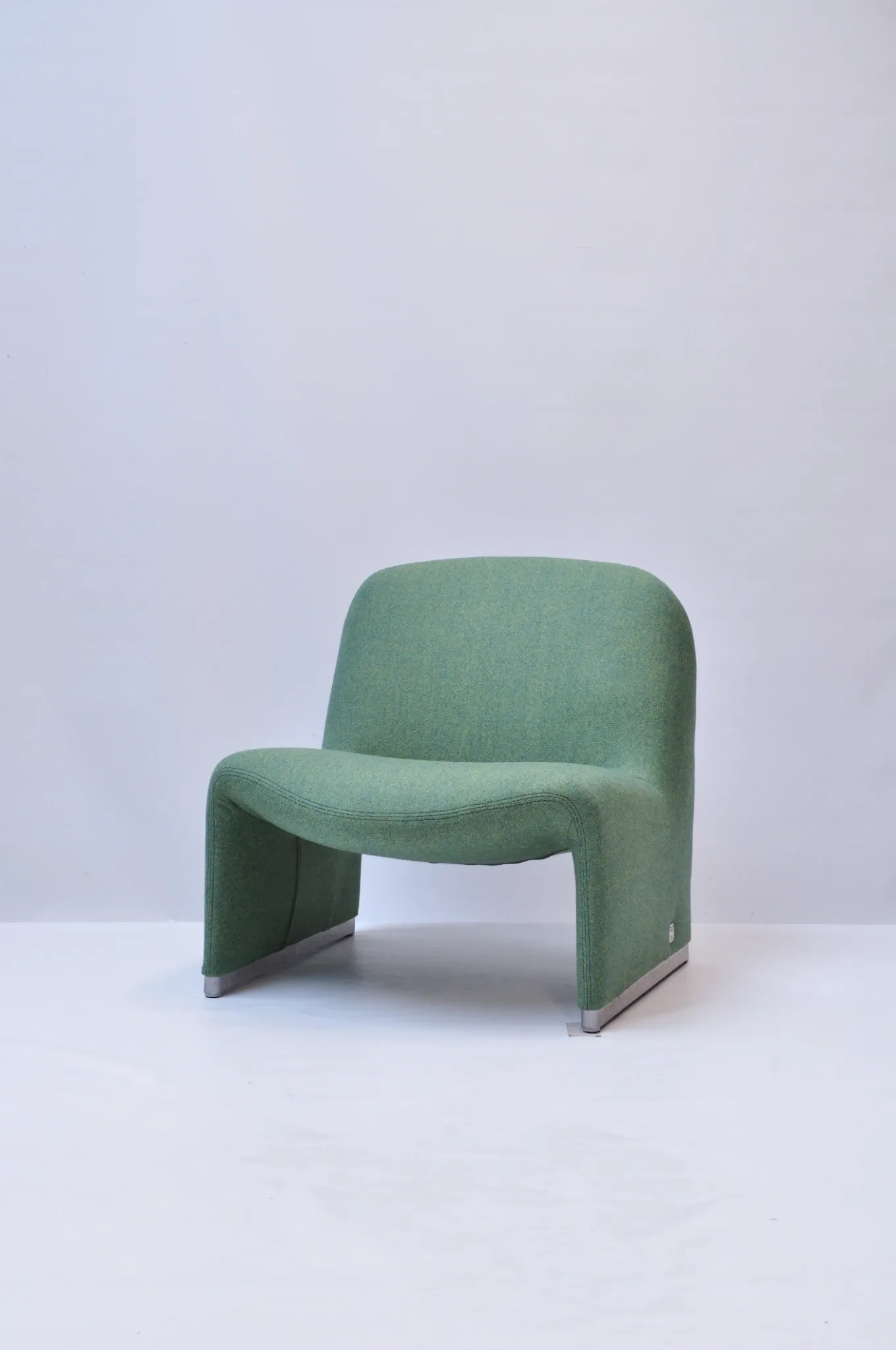 Pair of Alky Lounge Chairs – Giancarlo Piretti, Castelli / Artifort, 1969