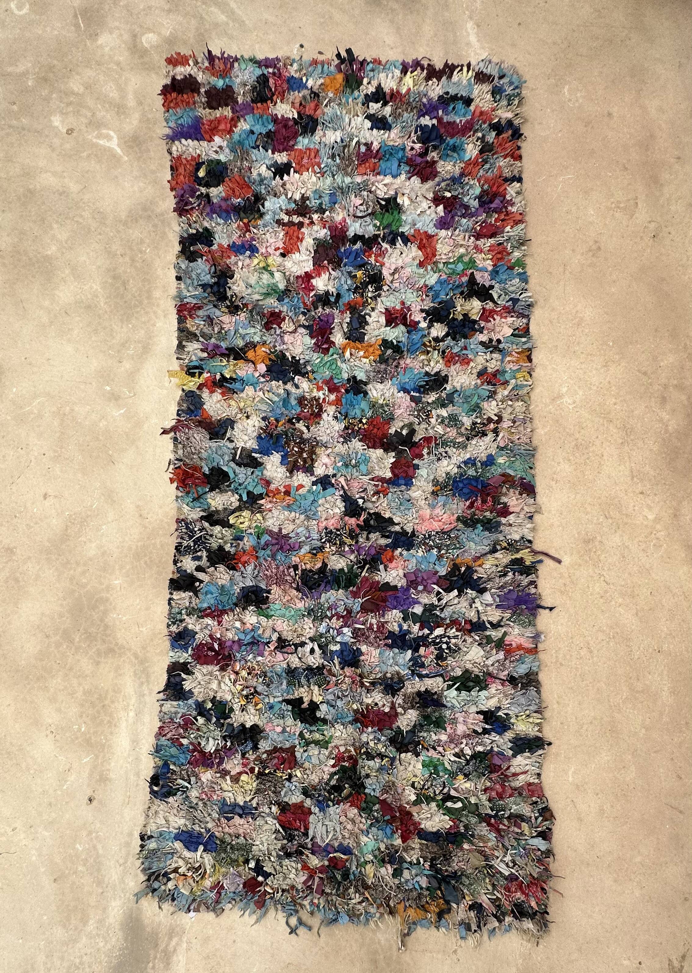 Moroccan Carpet - 103 x 256 cm