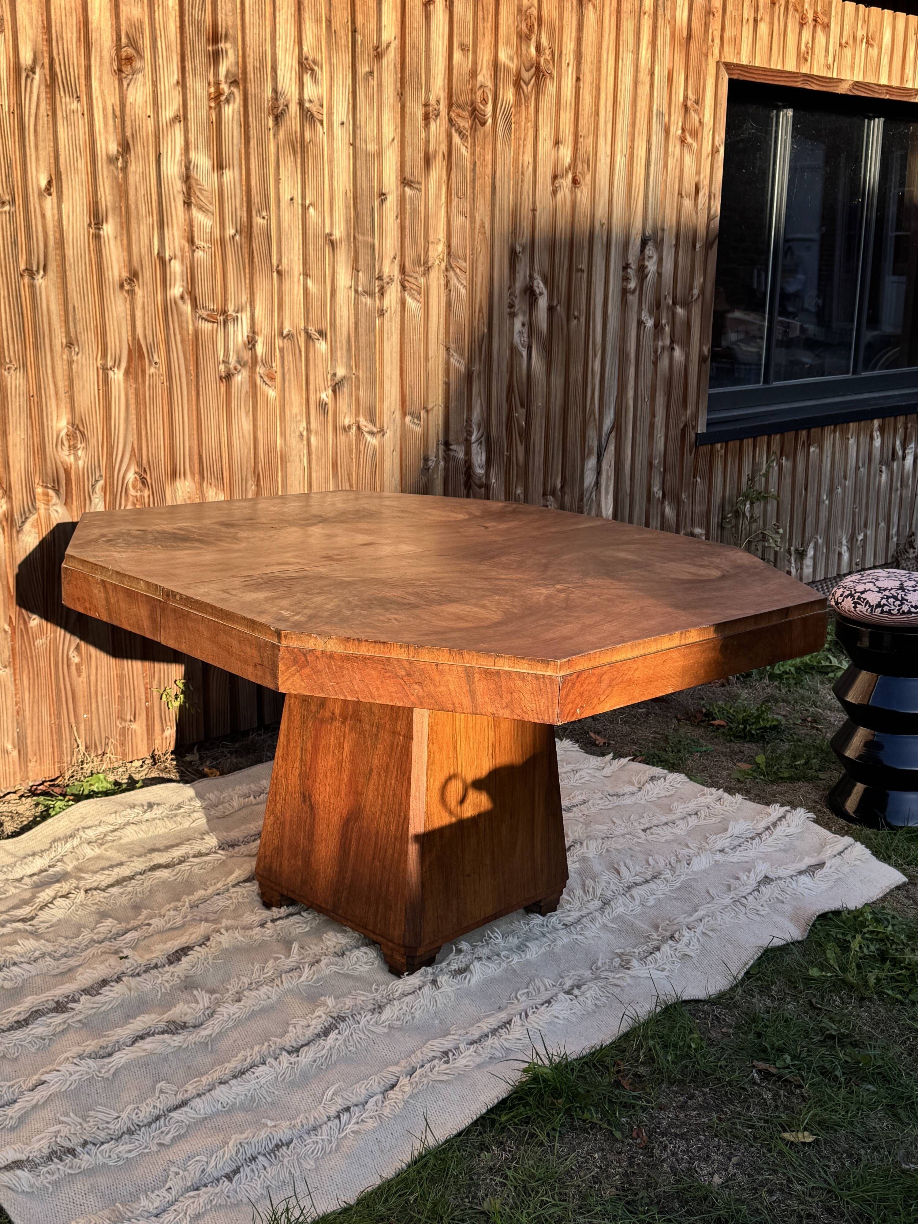 Rare table a manger octogonale art deco