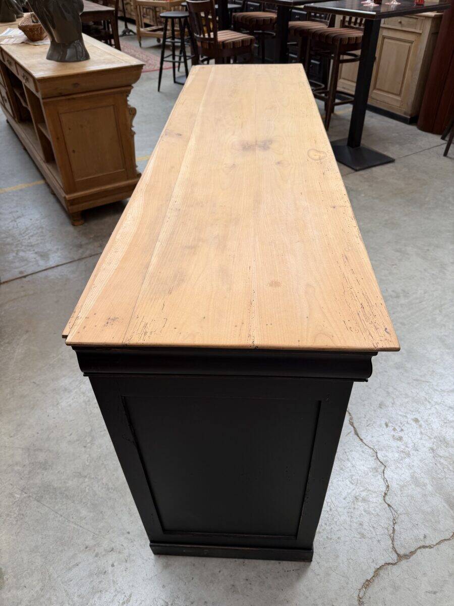Cherry wood buffet from the late 19th century.