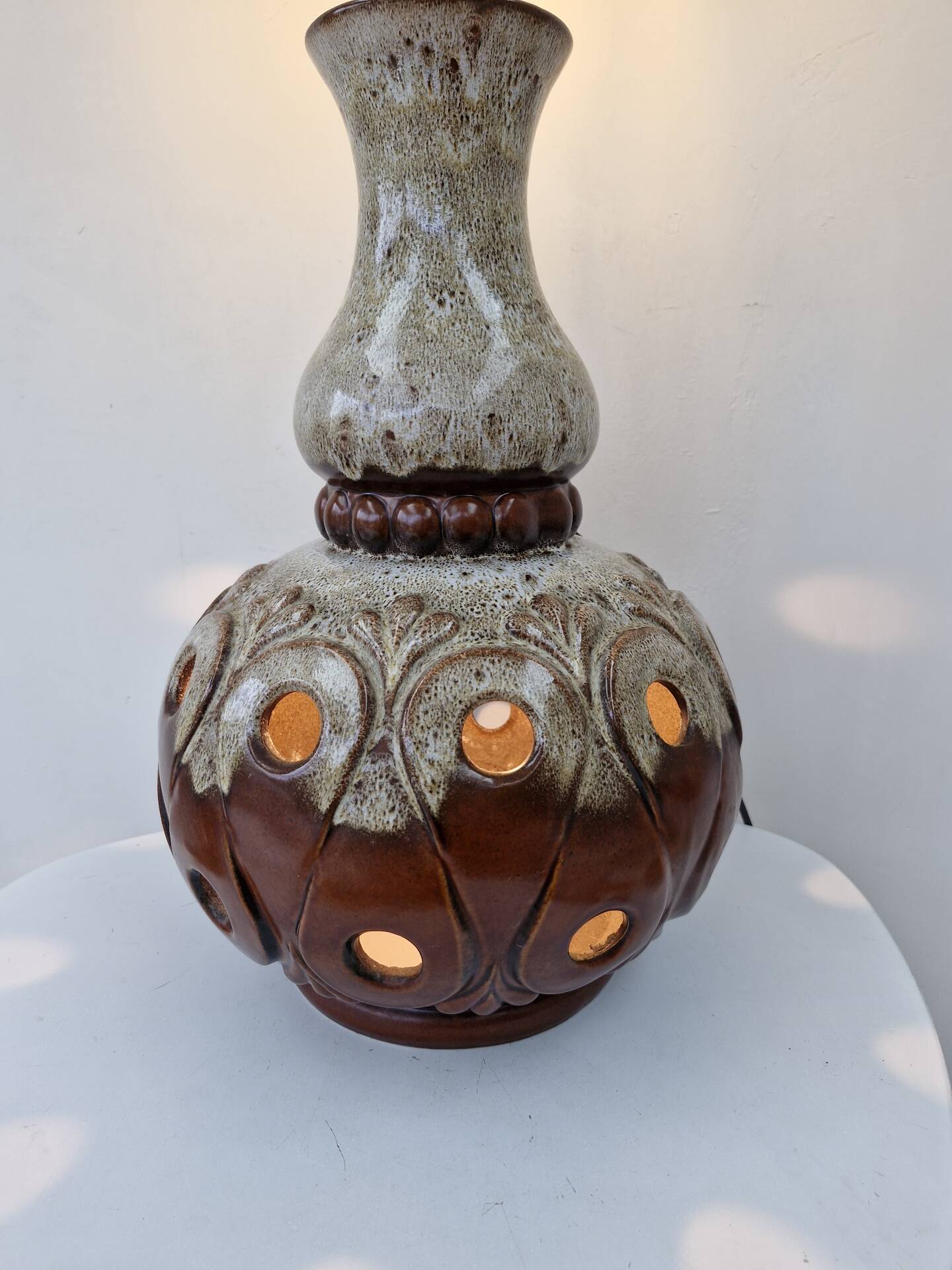 Vintage 60-70's sun lamp ceramic fat lava style functional