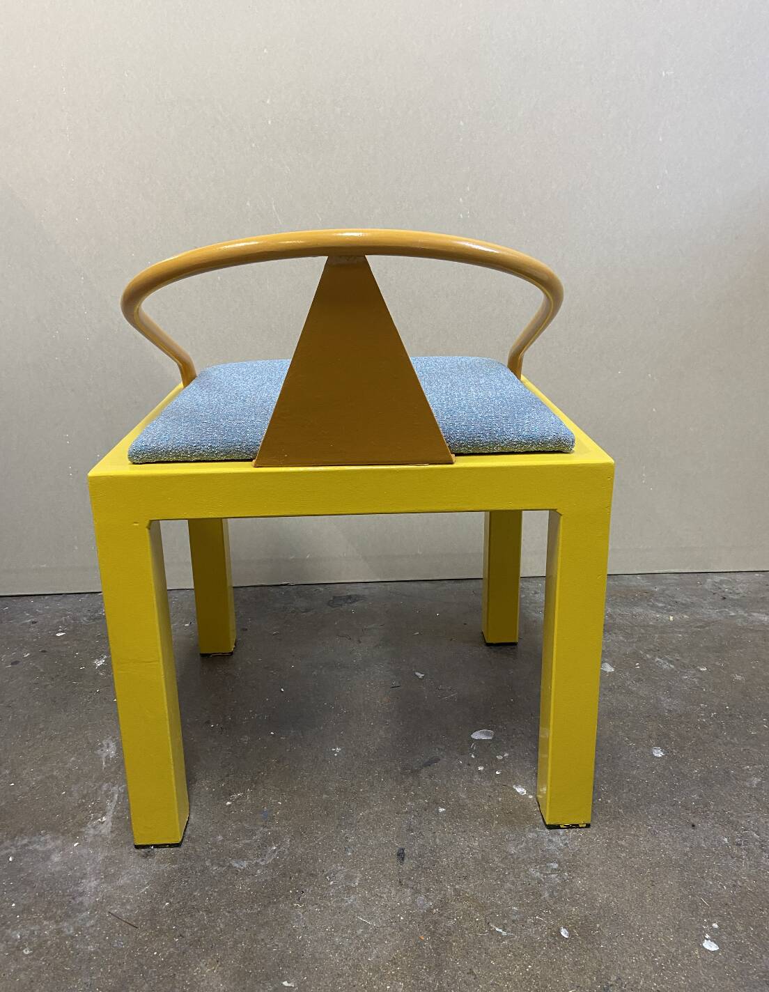 Postmodern Memphis chair in yellow and blue, Michele de Luchi style