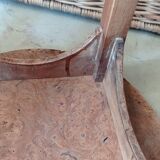 Bolster pedestal table