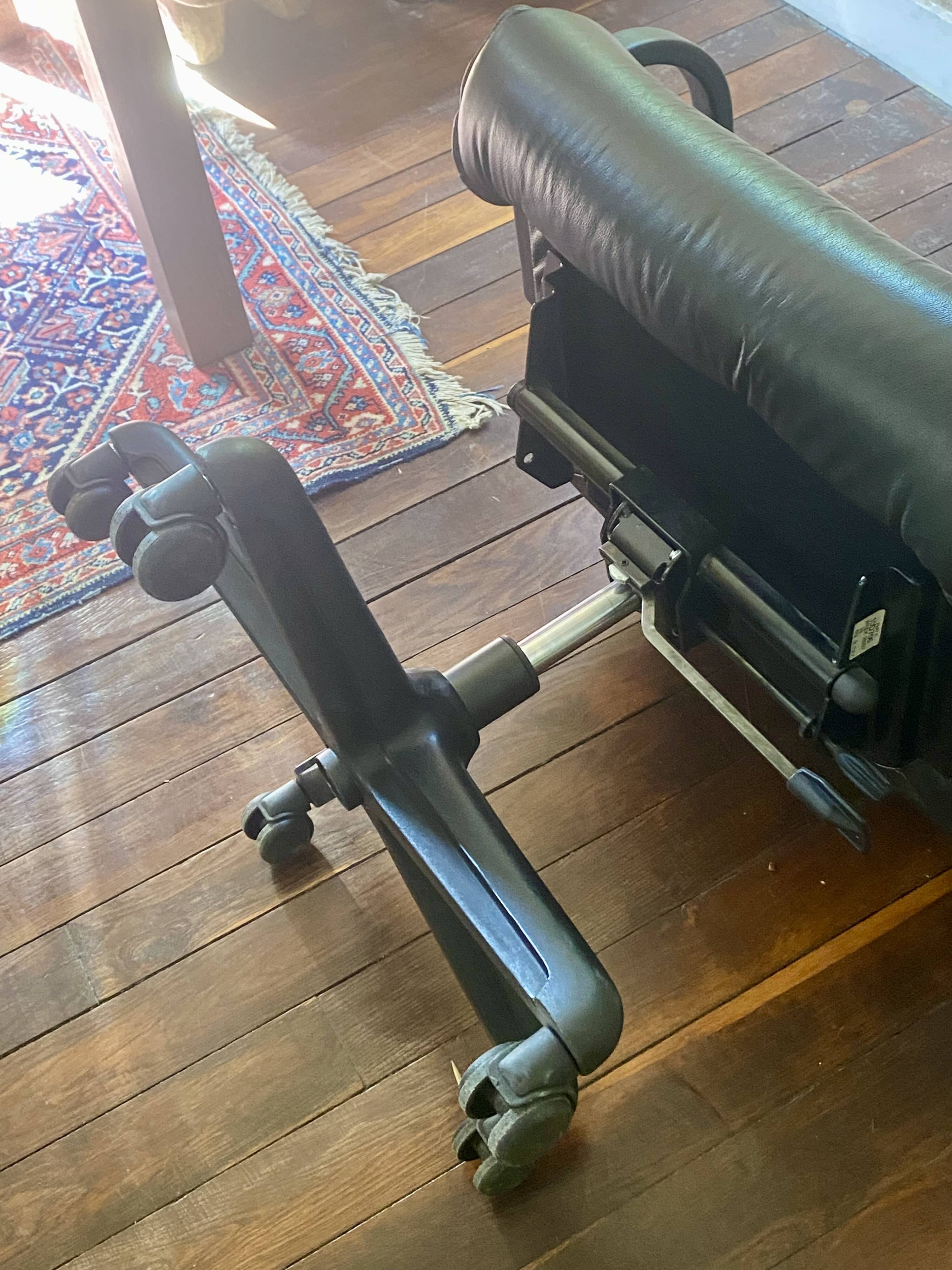 Adjustable Leather Office Chair from the 90s