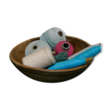 Wooden round hollow dish