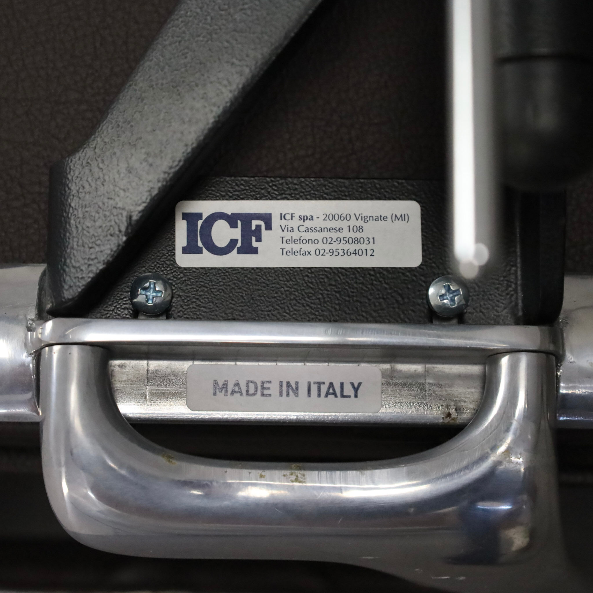 Una leather office chair by ICF, Italy, 1990s