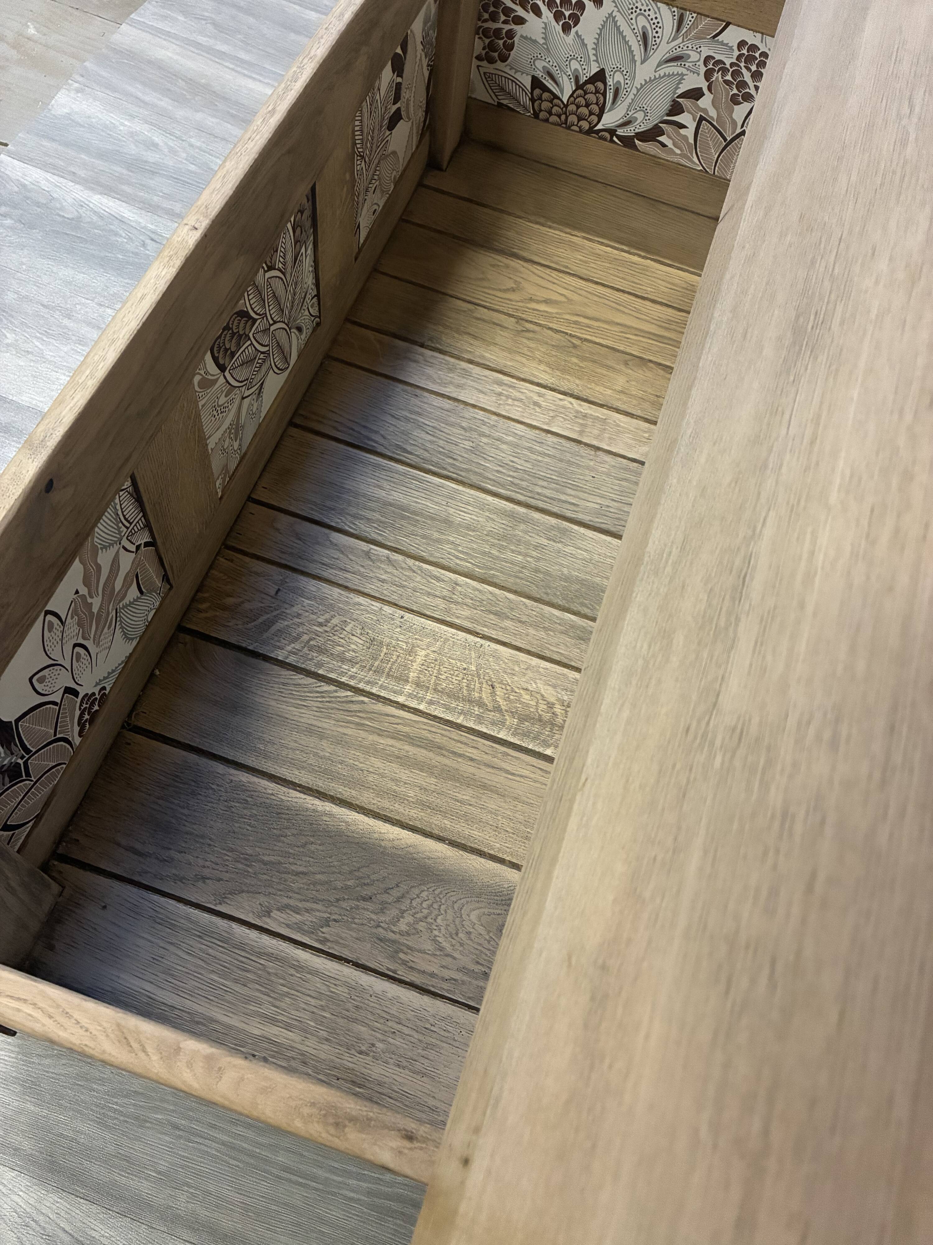 Coffre en bois