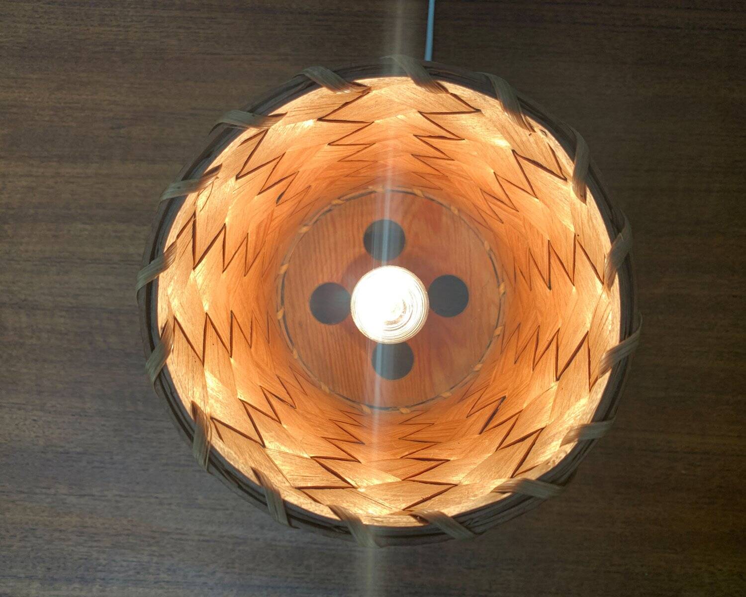 Mid-century Swedish wood veneer table lamp from Vamhus, 1960s.