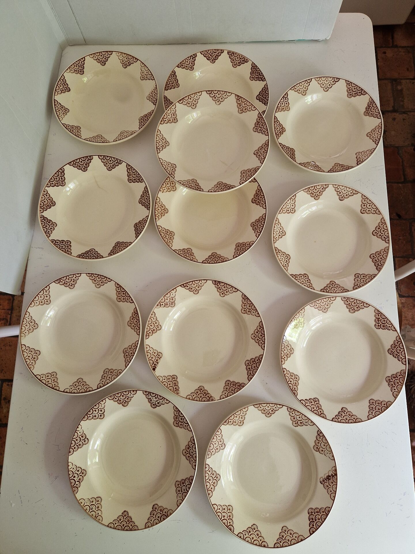 Set of 12 Deep Plates Saint Amand Model 4054
