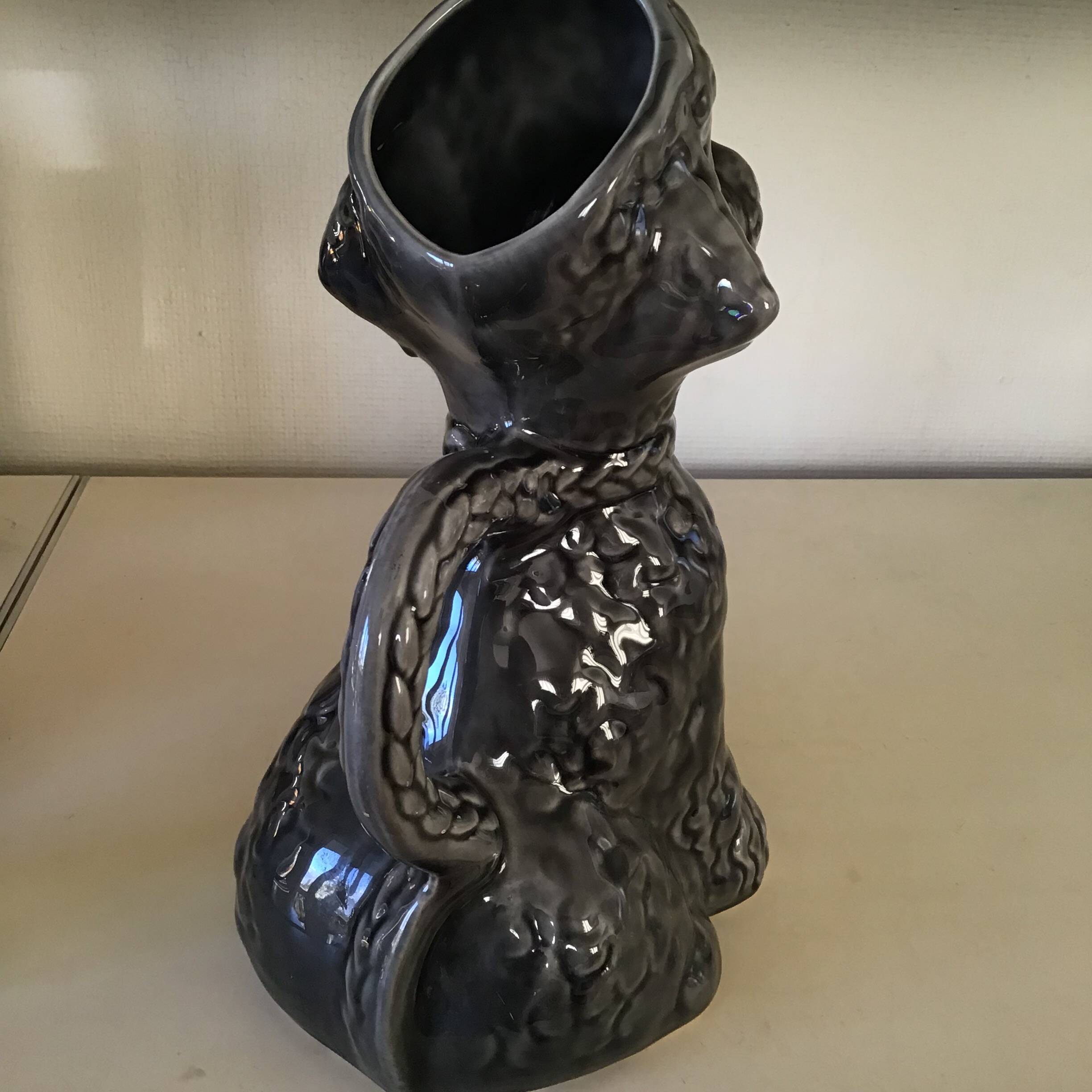 Zoomorphic ceramic water pot canishe dog