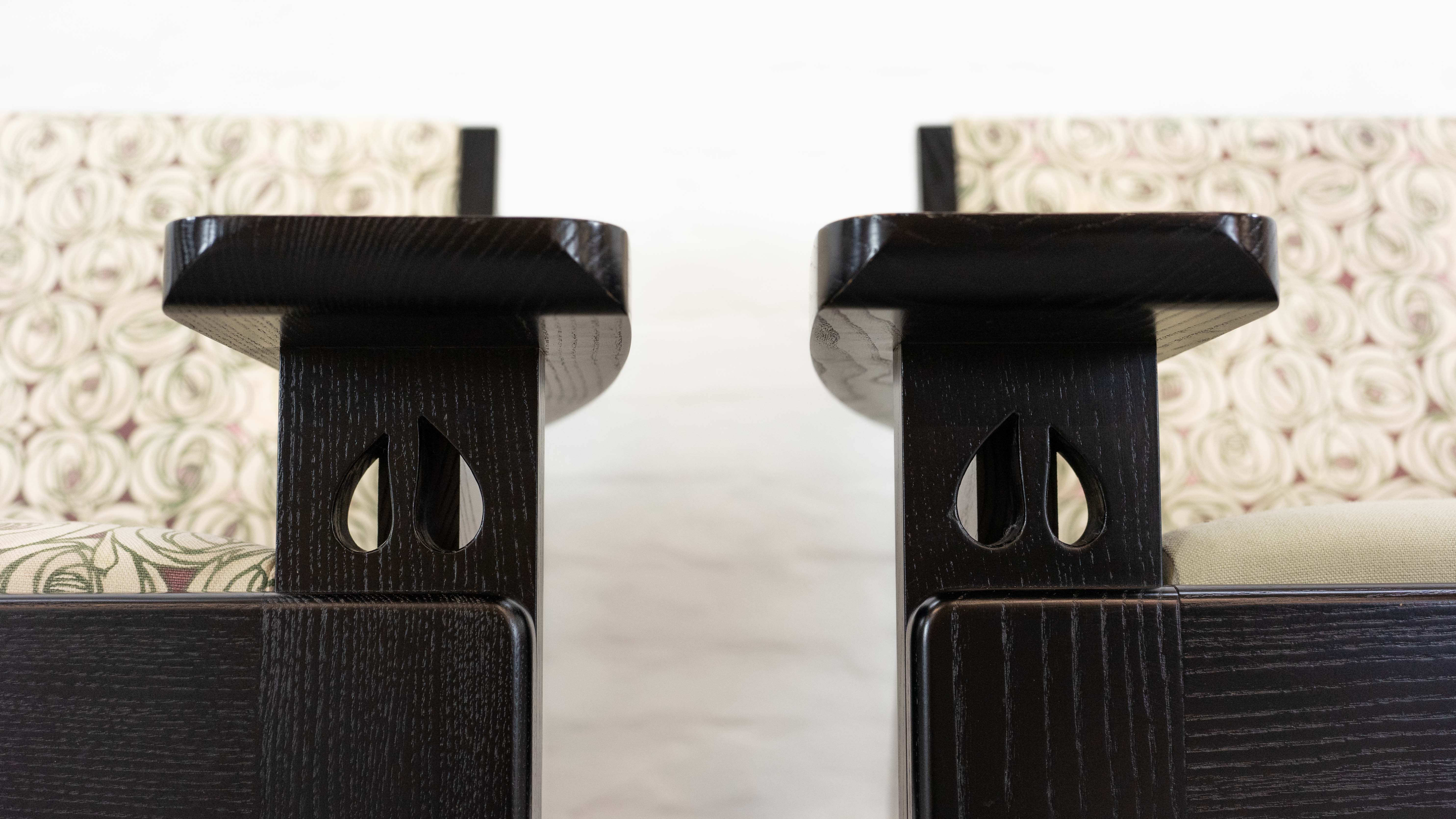 Cassina Hill House Set, Sofa and easy chair by Charles Rennie Mackintosh