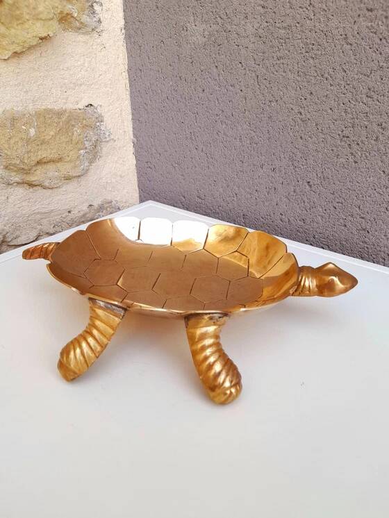 Brass turtle pocket emptier 1970