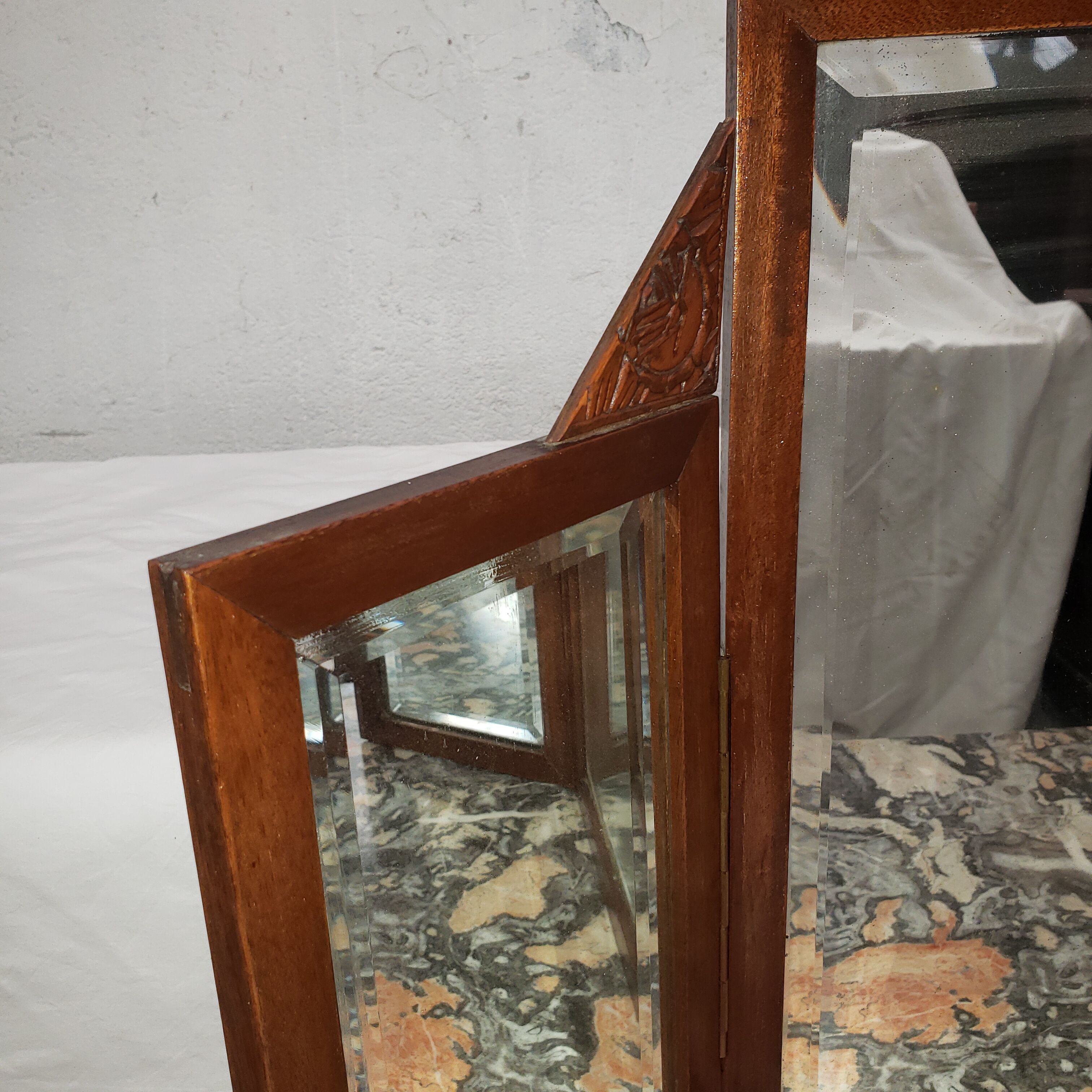 Dressing table art deco in mahogany mirror triptych