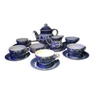 Churchill england blue and white tea service japanese patterns