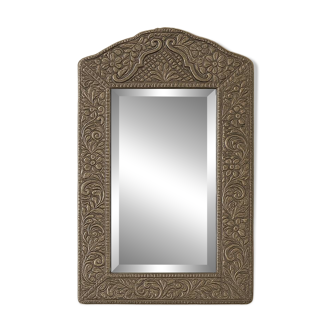 Miroir oriental en métal ciselé – biseauté, à poser ou accrocher