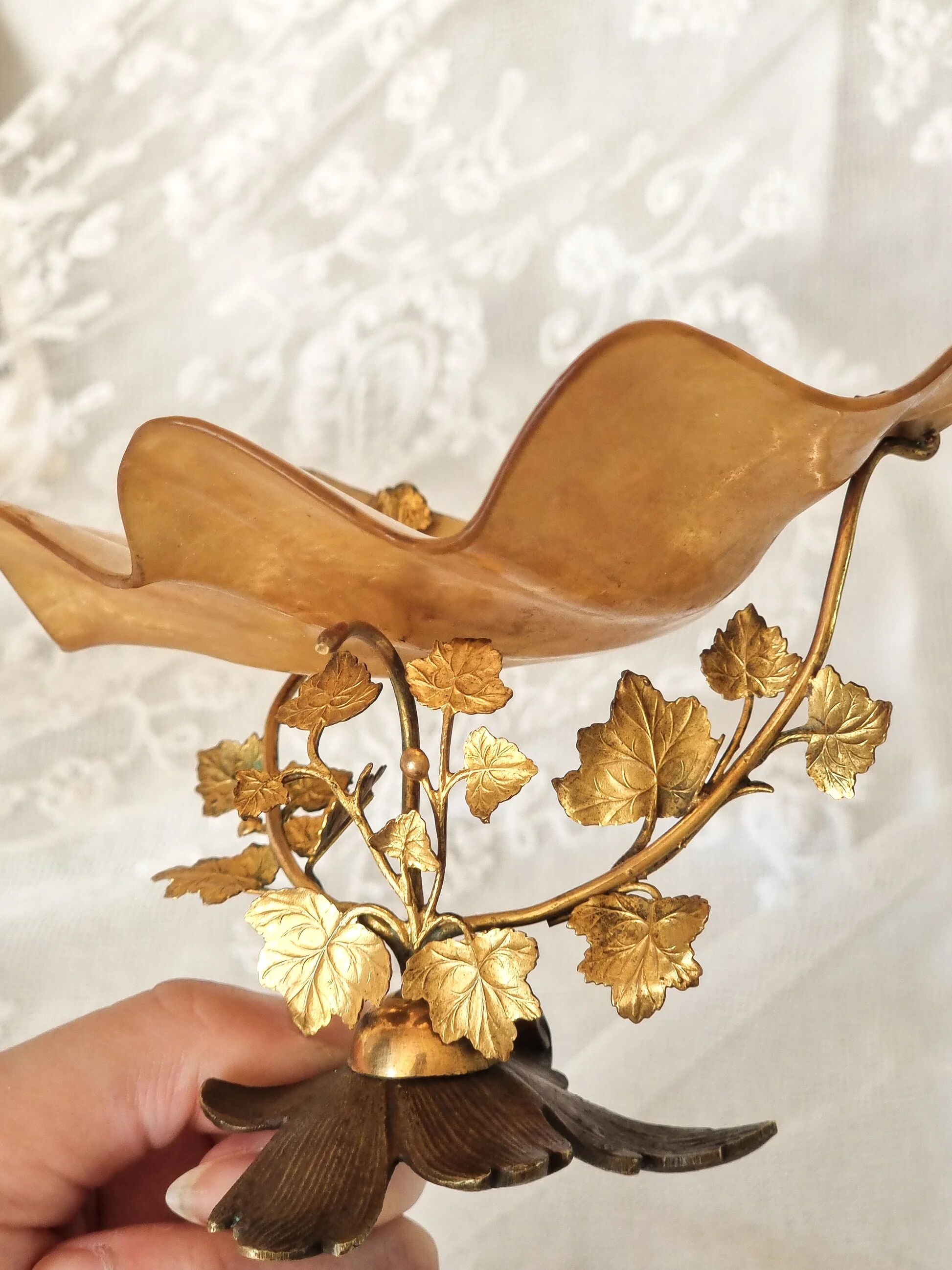 Vide-poche art nouveau