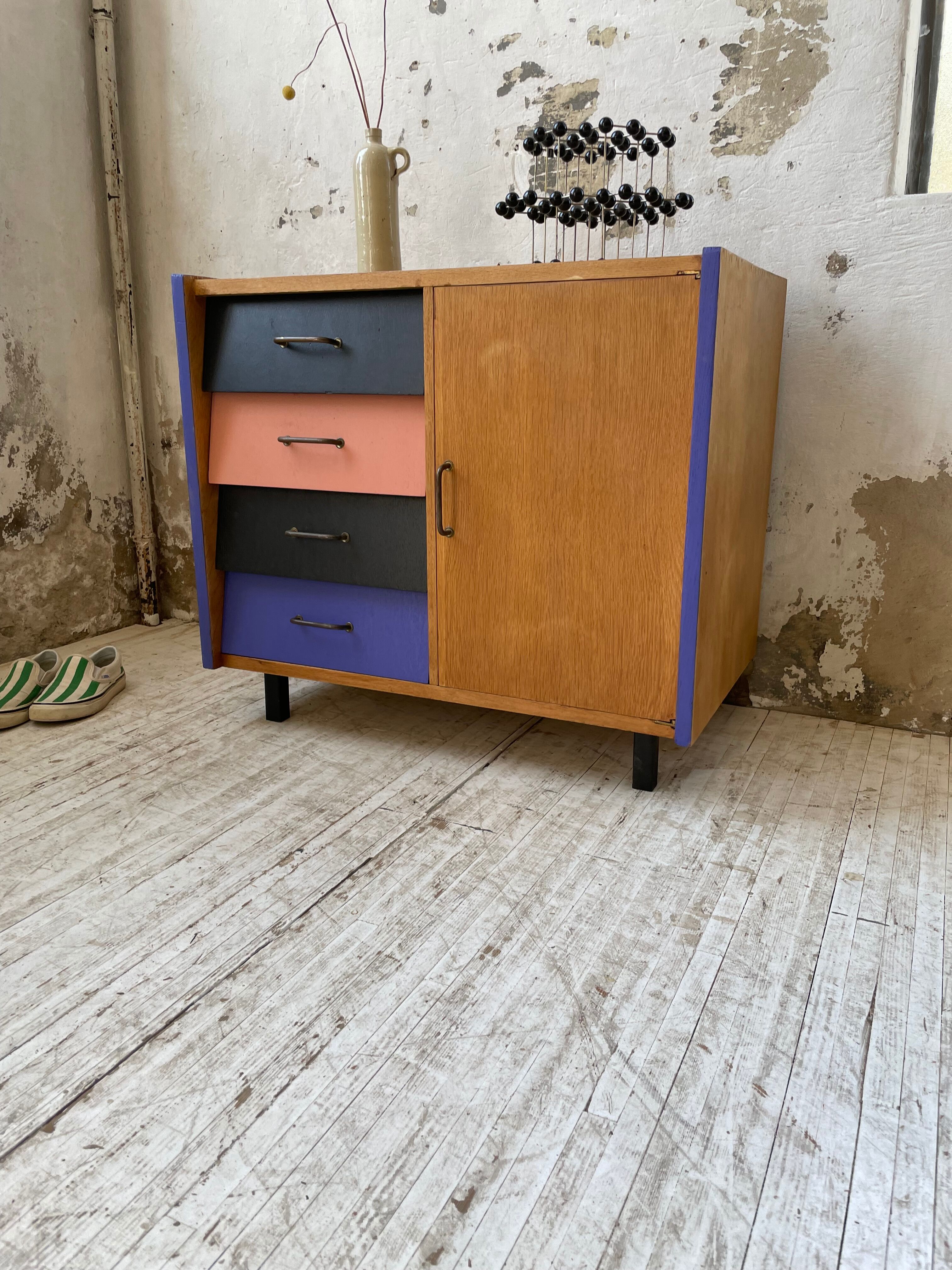 Meuble commode colorée années 60