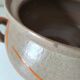 Soupière en grès signée JG – Jacques Gretha, potier à Macaye (64)