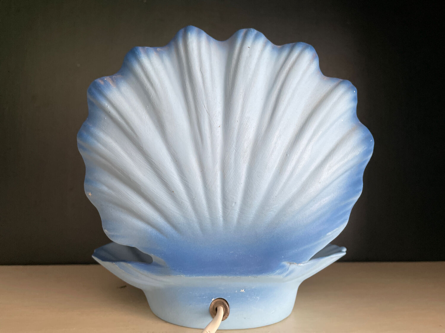 Vintage lamp bead shell ceramic