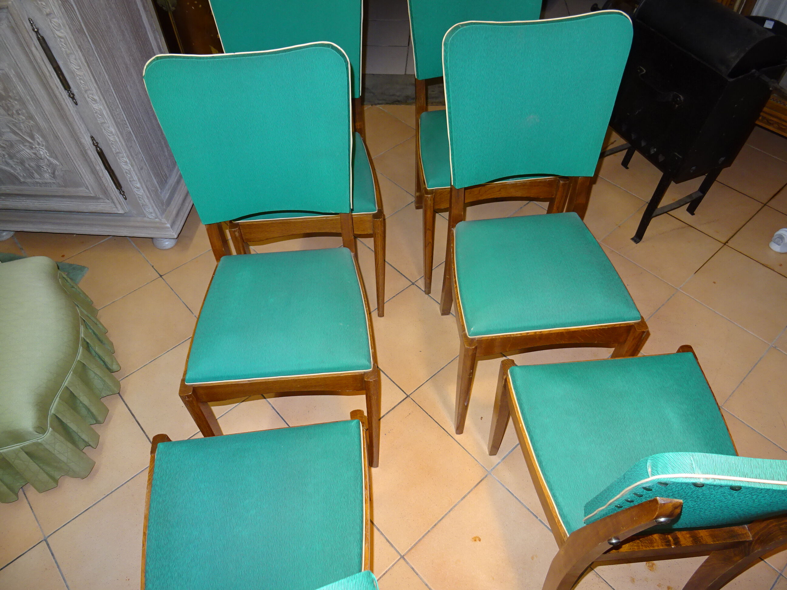6 chairs from the 70s