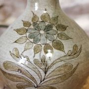 Pied de lampe en céramique à déco de fleurs