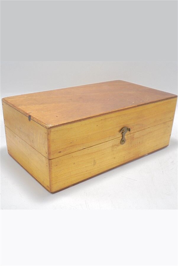 Boîte en bois
