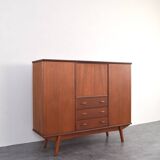 Buffet haut en teck danois du milieu du siècle, années 1960.