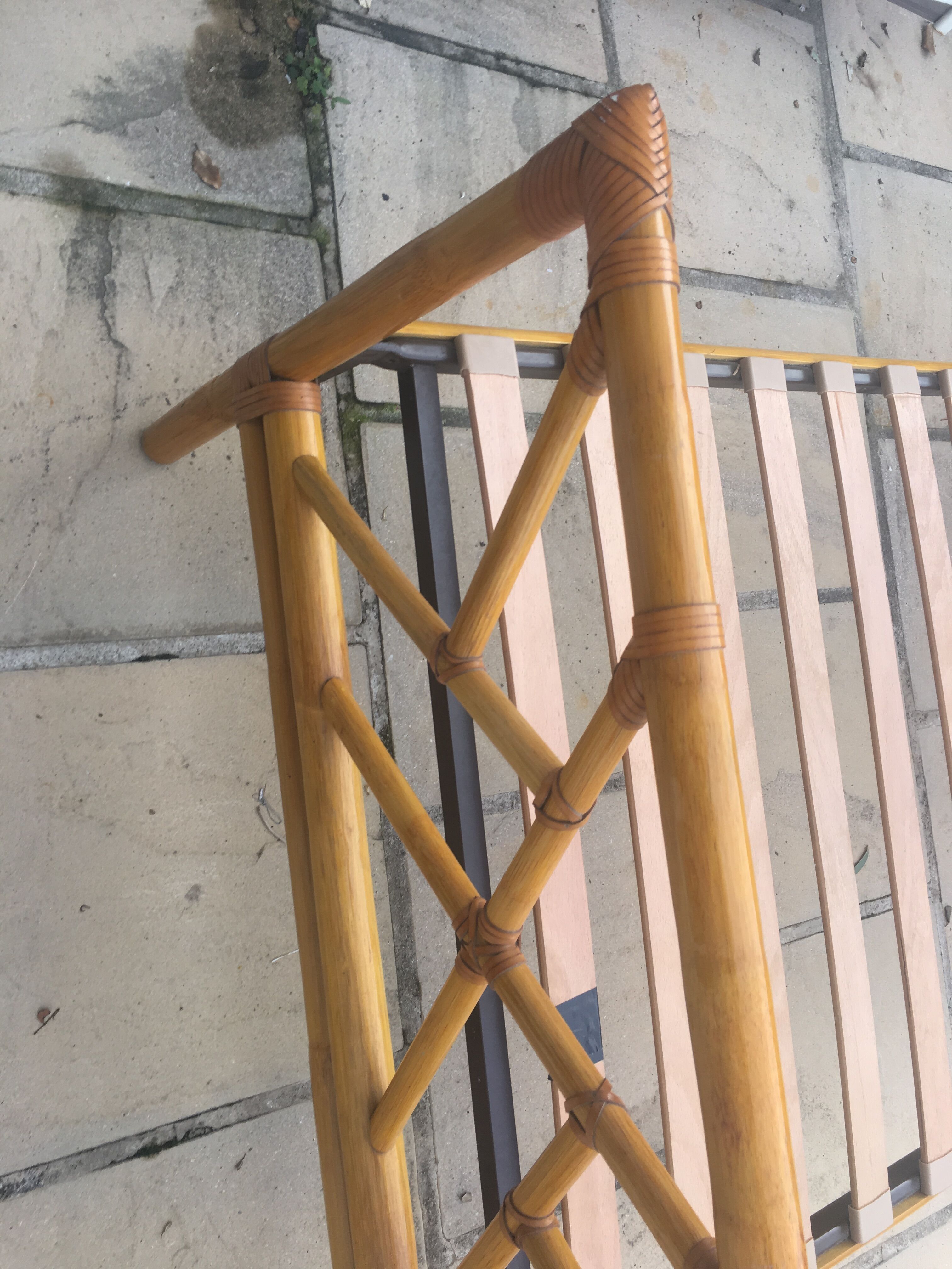 Lit bambou rotin vintage
