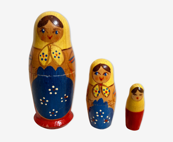 3 Poupées Russes matriochkas