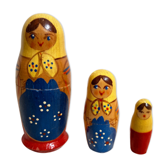 3 Russian matryoshka dolls