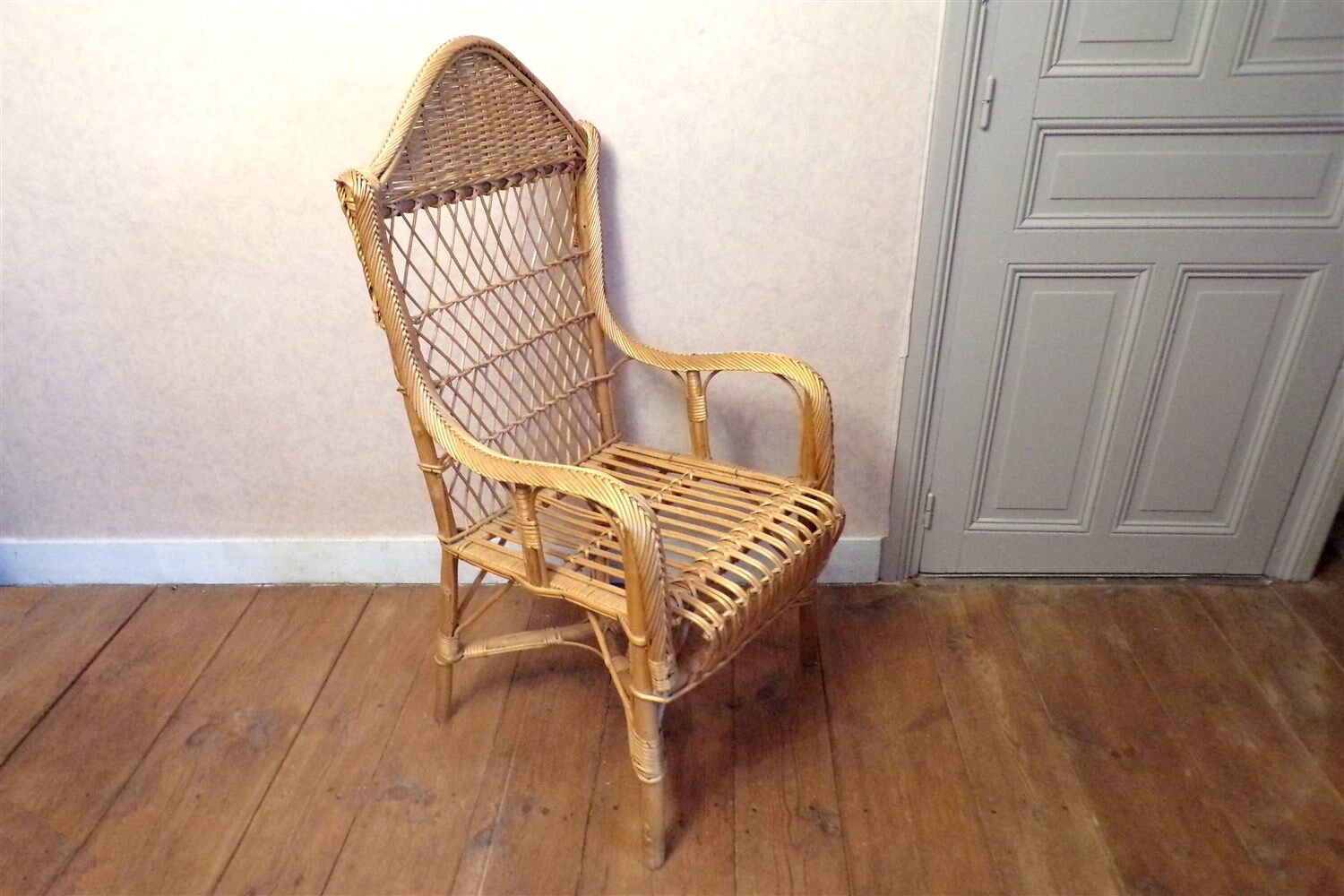 Vintage wicker rattan armchair