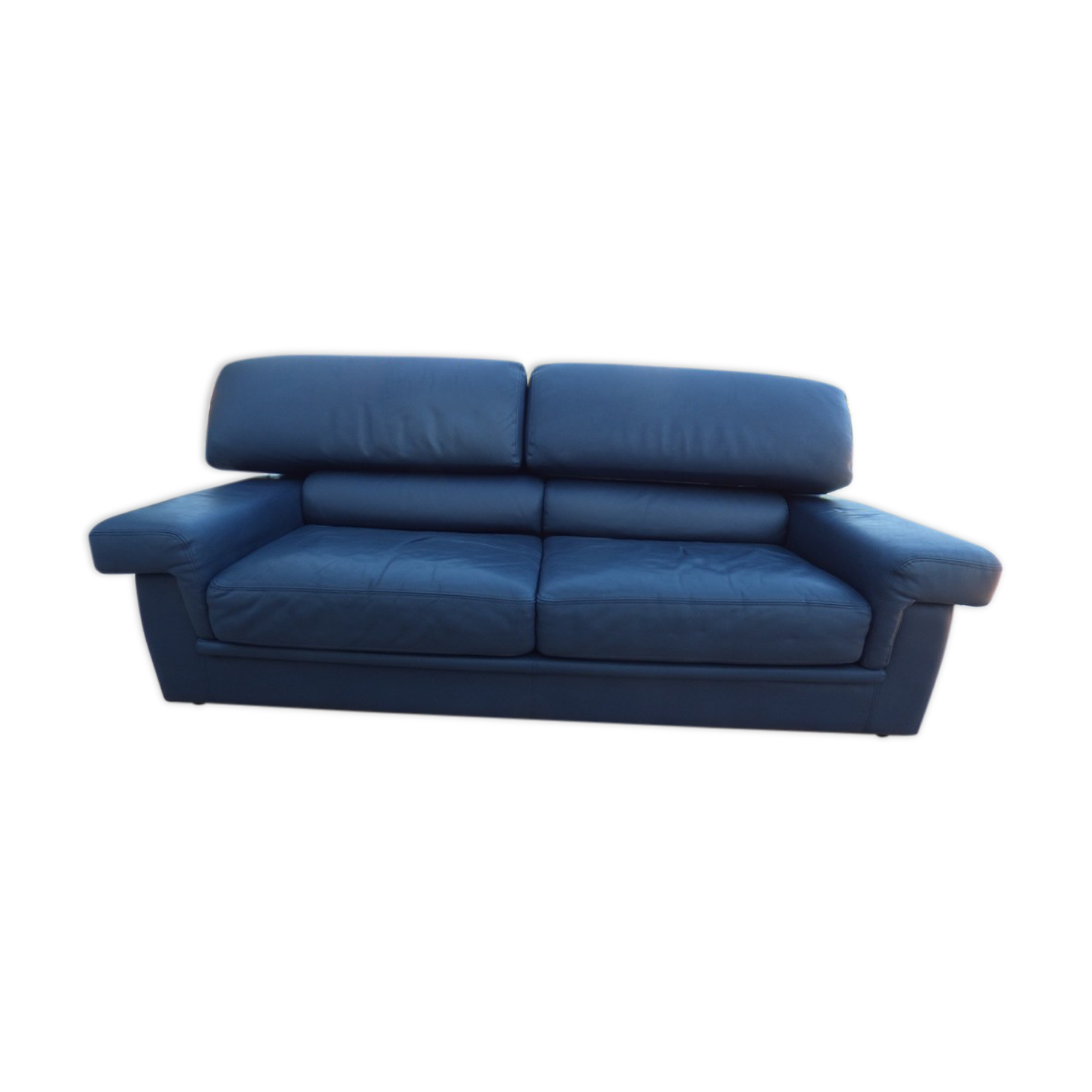 3-seater non-convertible sofa upholstered in navy blue leather – Very good condition