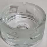 Thick frosted glass ashtray and pocket tray, 1980s savannah design, 13 cm.