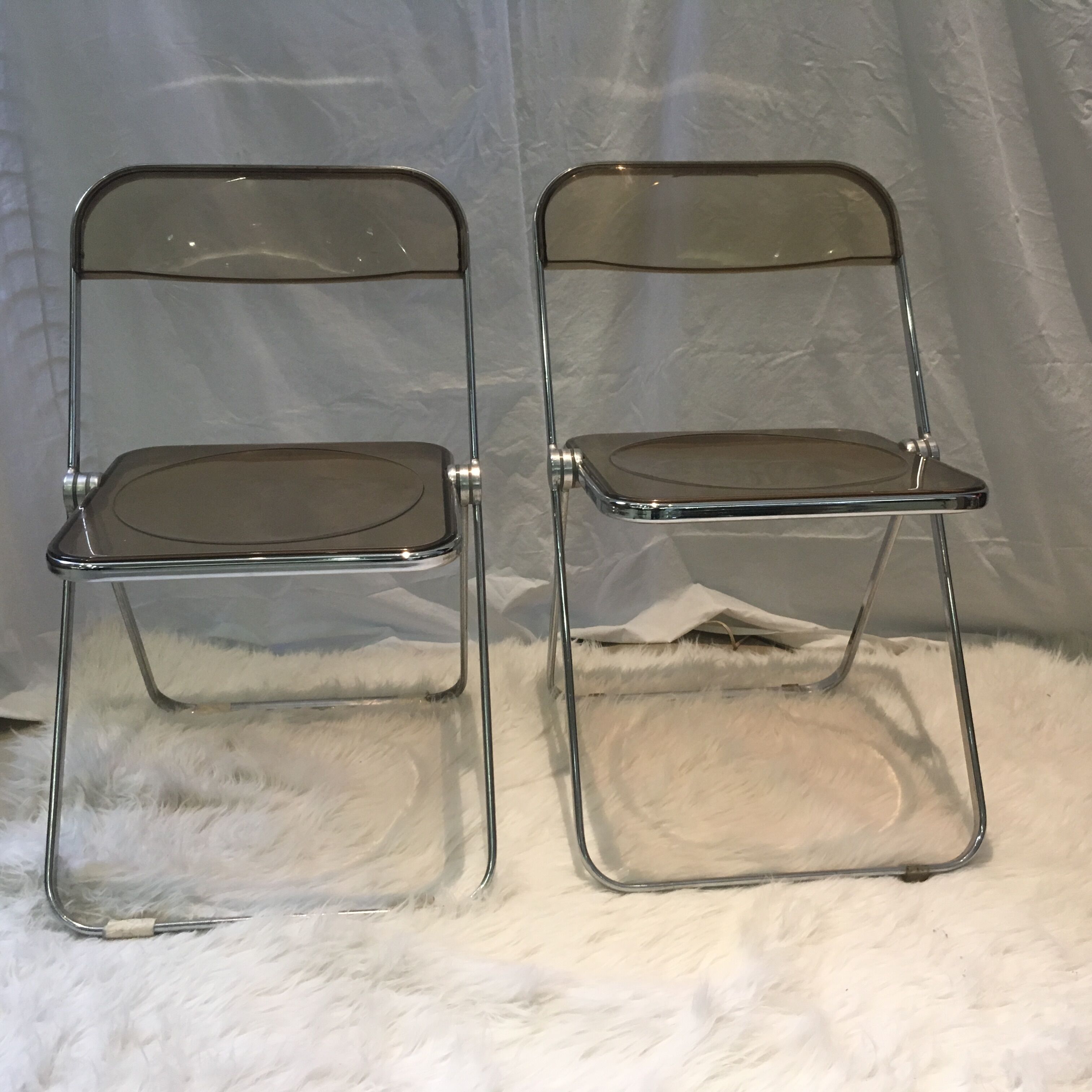 Castelli folding chairs